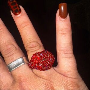 Rare - VTG Red Crystal Rhinestones Lip Ring - Bath & Body Works